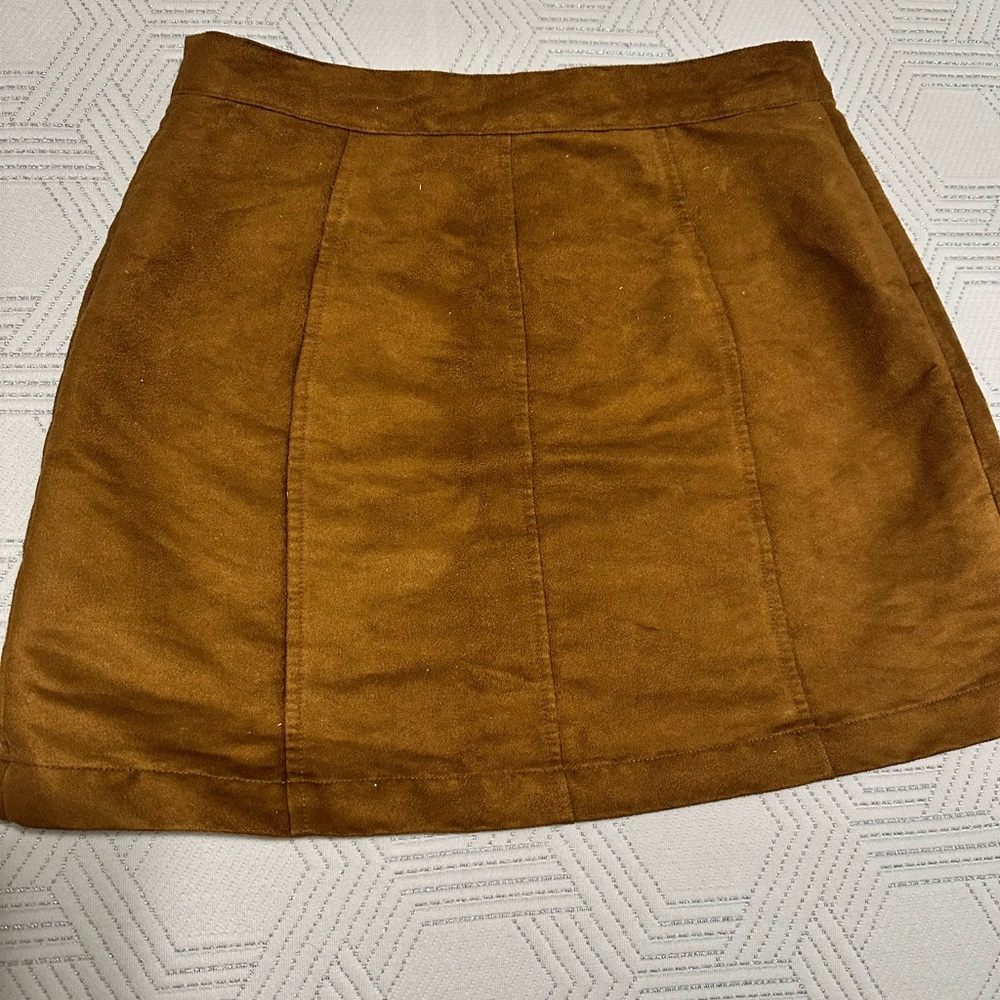 Suede Camel Mini - Picture 2 of 2